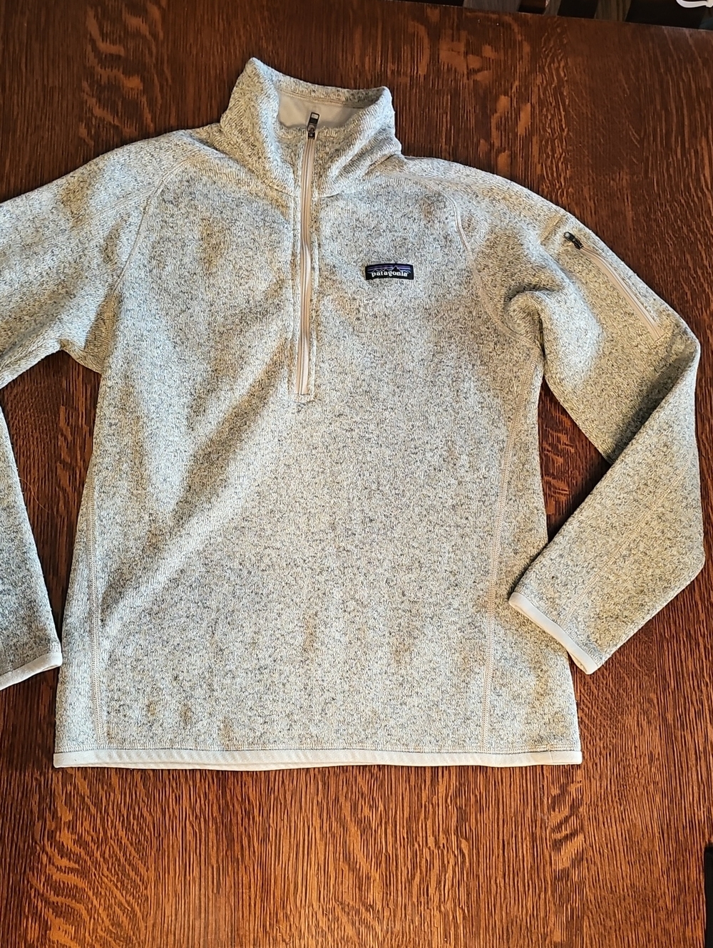 Patagonia Womans Quarter-Zip Pullover - Light Gray Heather